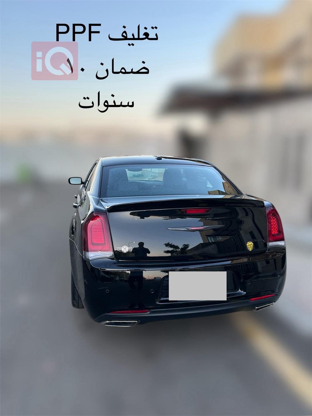 کرایسلەر 300